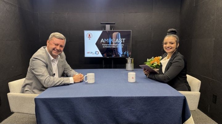 Professor José Sérgio Cristóvam discute os desafios do governo digital e da cultura de dados no Brasil 